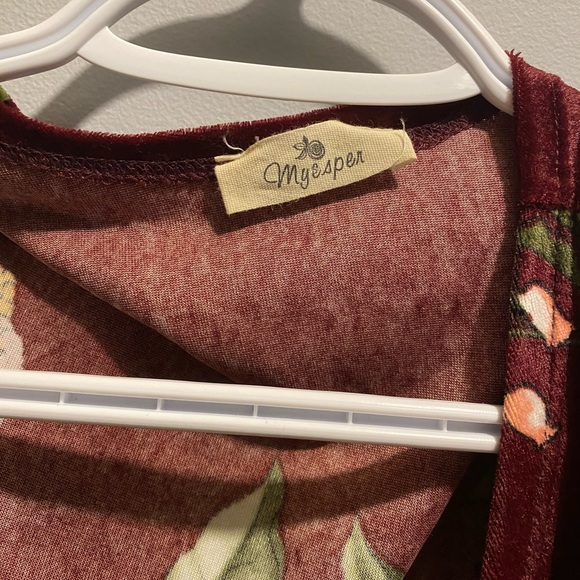 Floral duster - Picture 3 of 3